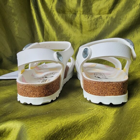 White Birki's Sandals with Beach Themed Insole Size 13 Girls - Picture 3 of 9